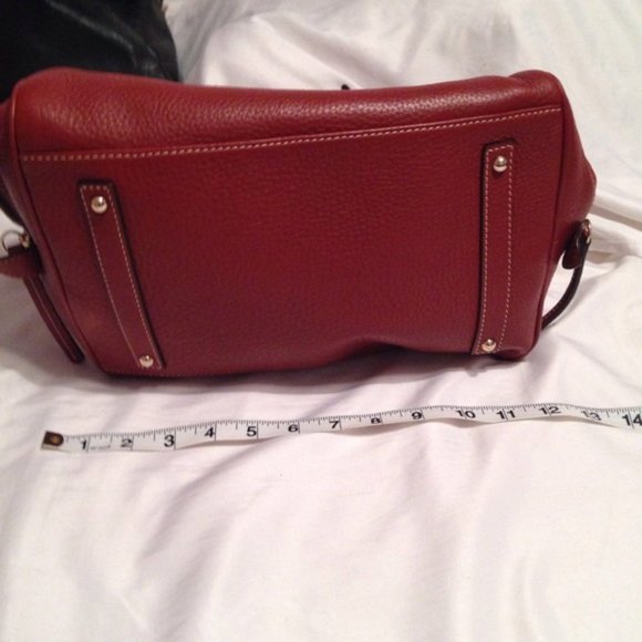 TAKING OFFERS- Dooney & Bourke Top Handle Satchel - Picture 9 of 12